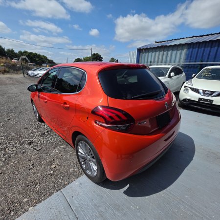 2017 Peugeot 208 - photo 7