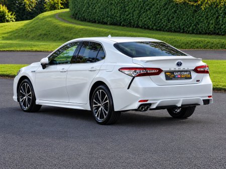 2019 Toyota Camry - photo 9