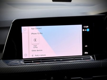 2024 Volkswagen Golf - photo 24