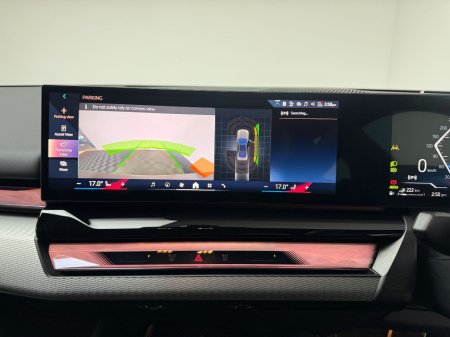 2025 BMW 5-Series - photo 16