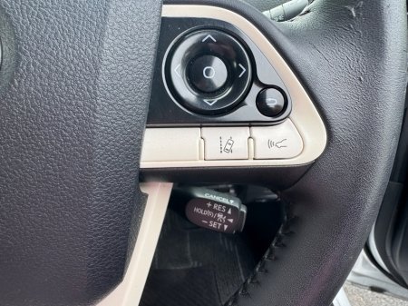 2017 Toyota Prius - photo 11