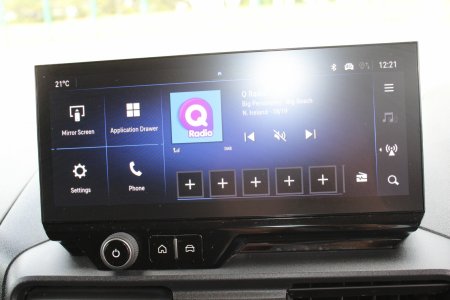 2025 Vauxhall Combo - photo 19