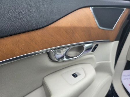 2021 Volvo XC90 - photo 28