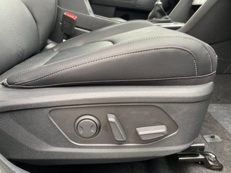 2025 Kia Sportage - photo 16