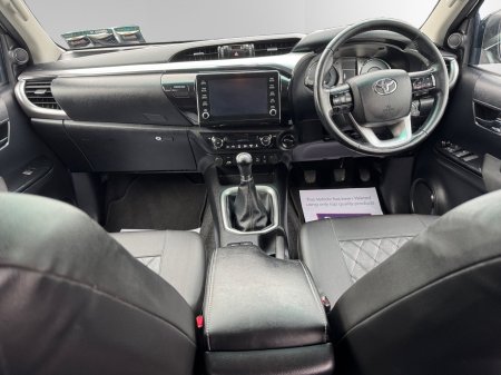 2021 Toyota Hilux - photo 11