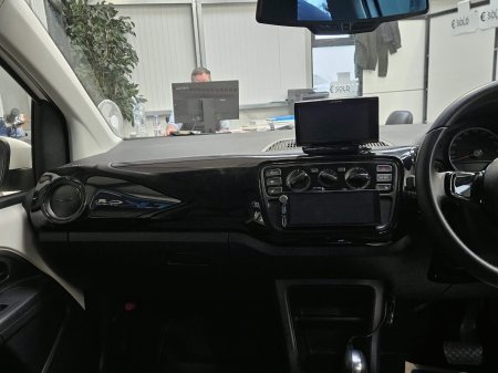 2015 Volkswagen up! - photo 10