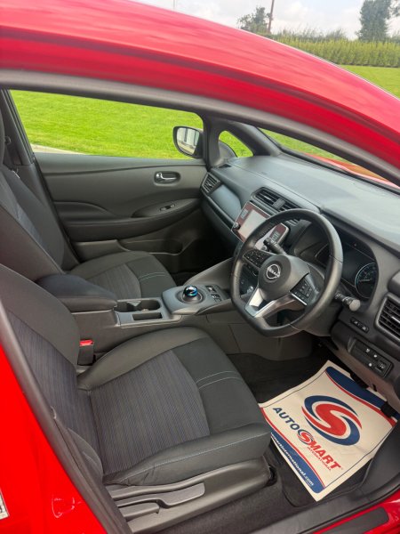 2022 Nissan Leaf - photo 11