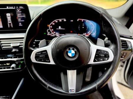 2022 BMW 5-Series - photo 48