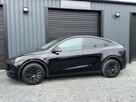 2023 Tesla Model Y - photo 3