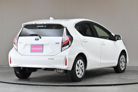 2020 Toyota Aqua - photo 8