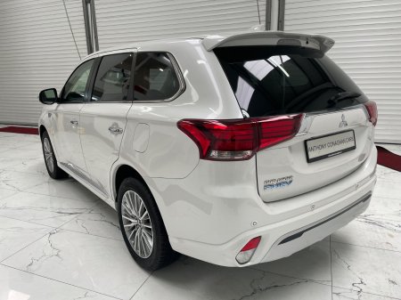 2020 Mitsubishi Outlander - photo 6