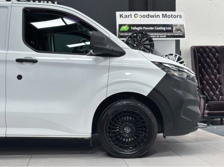 2024 Ford Transit Custom - photo 6