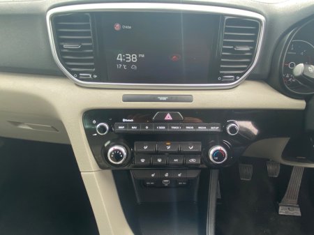 2021 Kia Sportage - photo 20