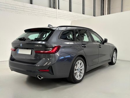 2022 BMW 3-Series - photo 5