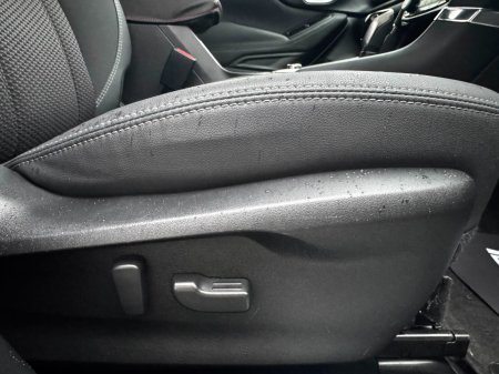 2020 Subaru Forester - photo 17