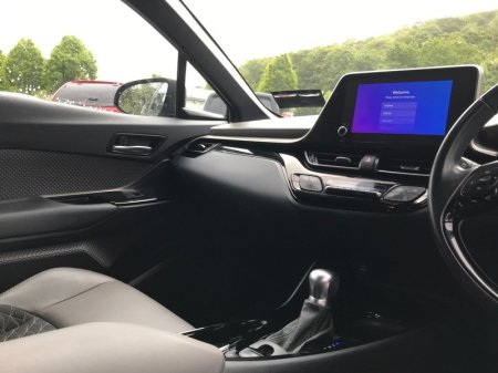 2023 Toyota C-HR - photo 11