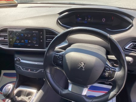 2021 Peugeot 308 - photo 15