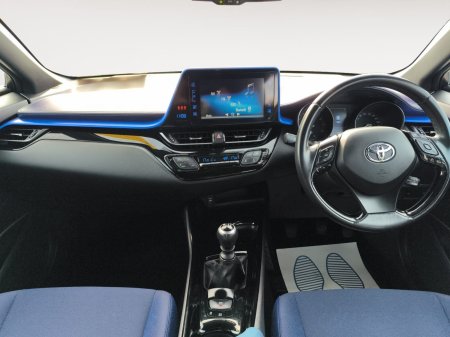 2018 Toyota C-HR - photo 14