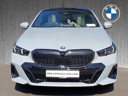 2026 BMW 5-Series - photo 16