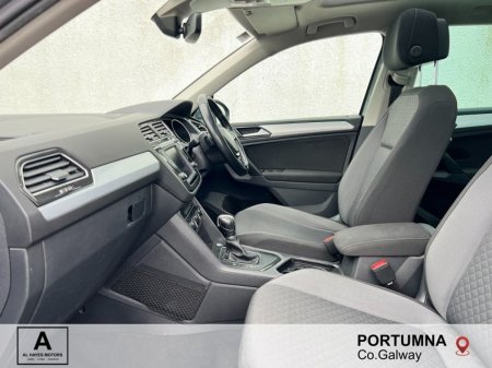 2017 Volkswagen Tiguan - photo 3