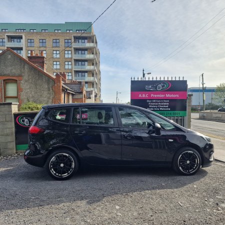 2017 Opel Zafira - photo 3