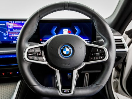 2025 BMW i4 - photo 8