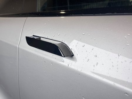 2016 Tesla Model S - photo 10