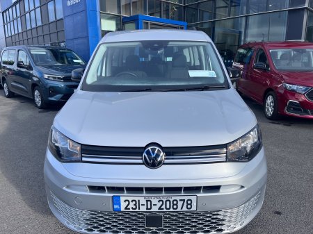 2023 Volkswagen Caddy - photo 2