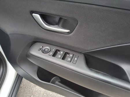 2024 Hyundai KONA - photo 15