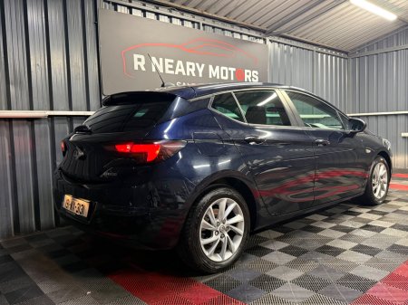 2019 Vauxhall Astra - photo 5