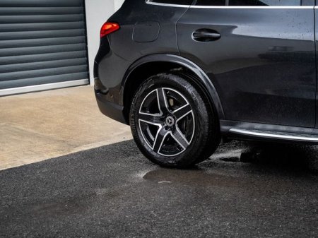 2026 Mercedes-Benz GLC - photo 4