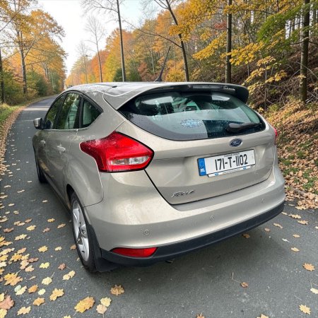 2017 Ford Focus - photo 12