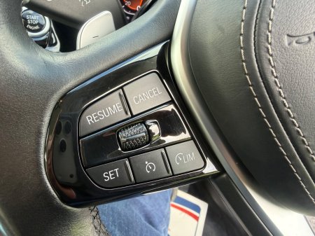 2021 BMW 5-Series - photo 17