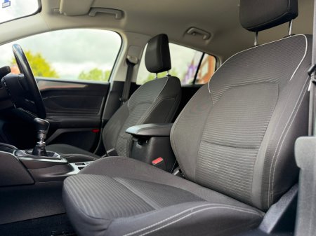 2022 Ford Focus - photo 15