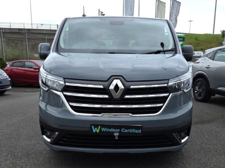 2024 Renault Trafic Passenger - photo 8