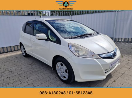 2011 Honda Fit 1.3PETROL HYBRID AUTO