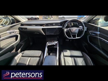2020 Audi e-tron - photo 16