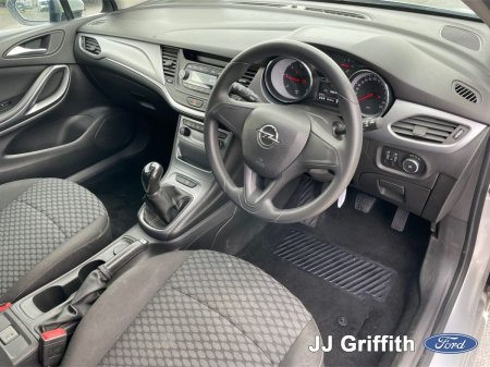2018 Opel Astra - photo 8