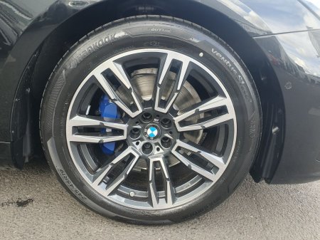2026 BMW 5-Series - photo 14