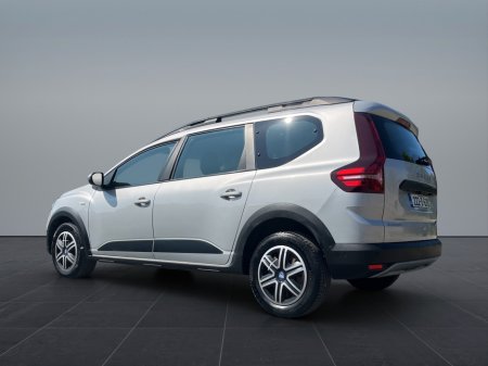 2022 Dacia Jogger - photo 7