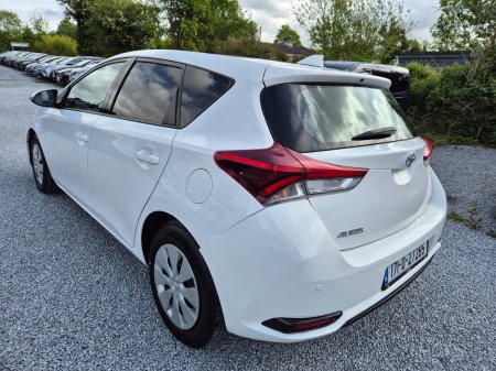 2017 Toyota Auris - photo 7