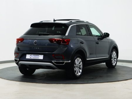 2023 Volkswagen T-Roc - photo 3