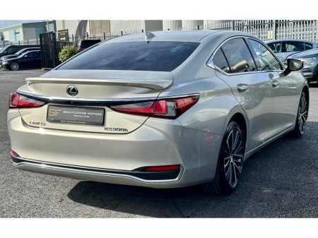 2023 Lexus ES - photo 10