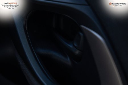 2020 Toyota Yaris - photo 17