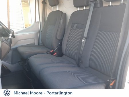 2020 Ford Transit - photo 22