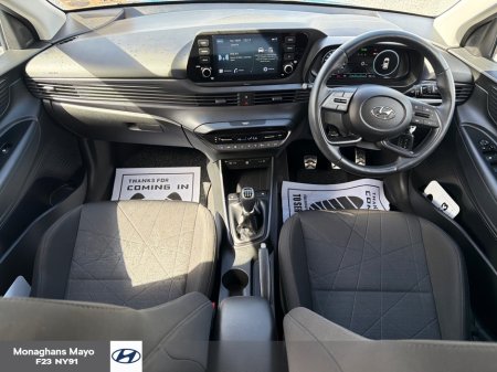 2023 Hyundai Bayon - photo 2