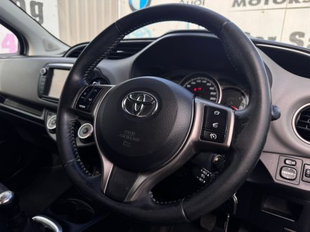 2016 Toyota Yaris - photo 23
