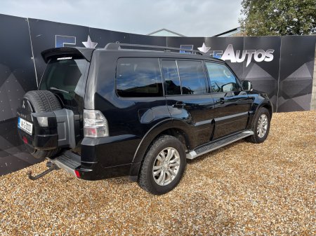 2014 Mitsubishi Pajero - photo 4