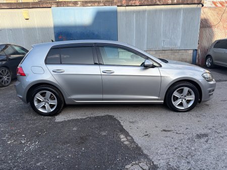 2015 Volkswagen Golf - photo 2
