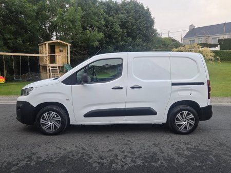2020 Peugeot Partner - photo 5